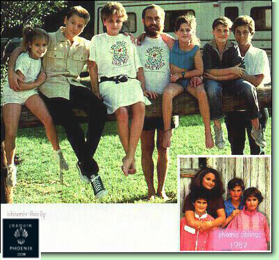 river phoenix family